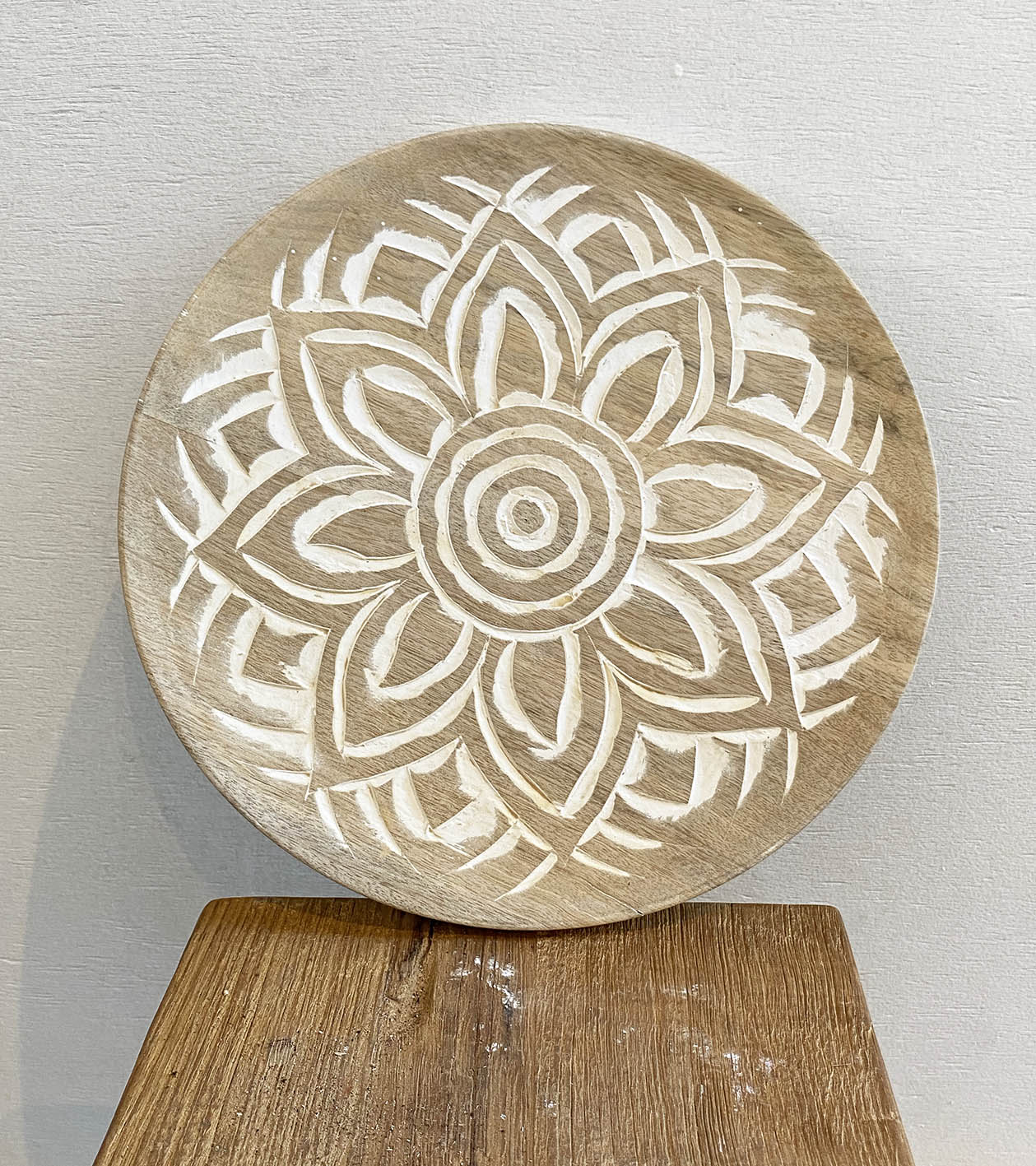 CARVED TIMBER PLATE