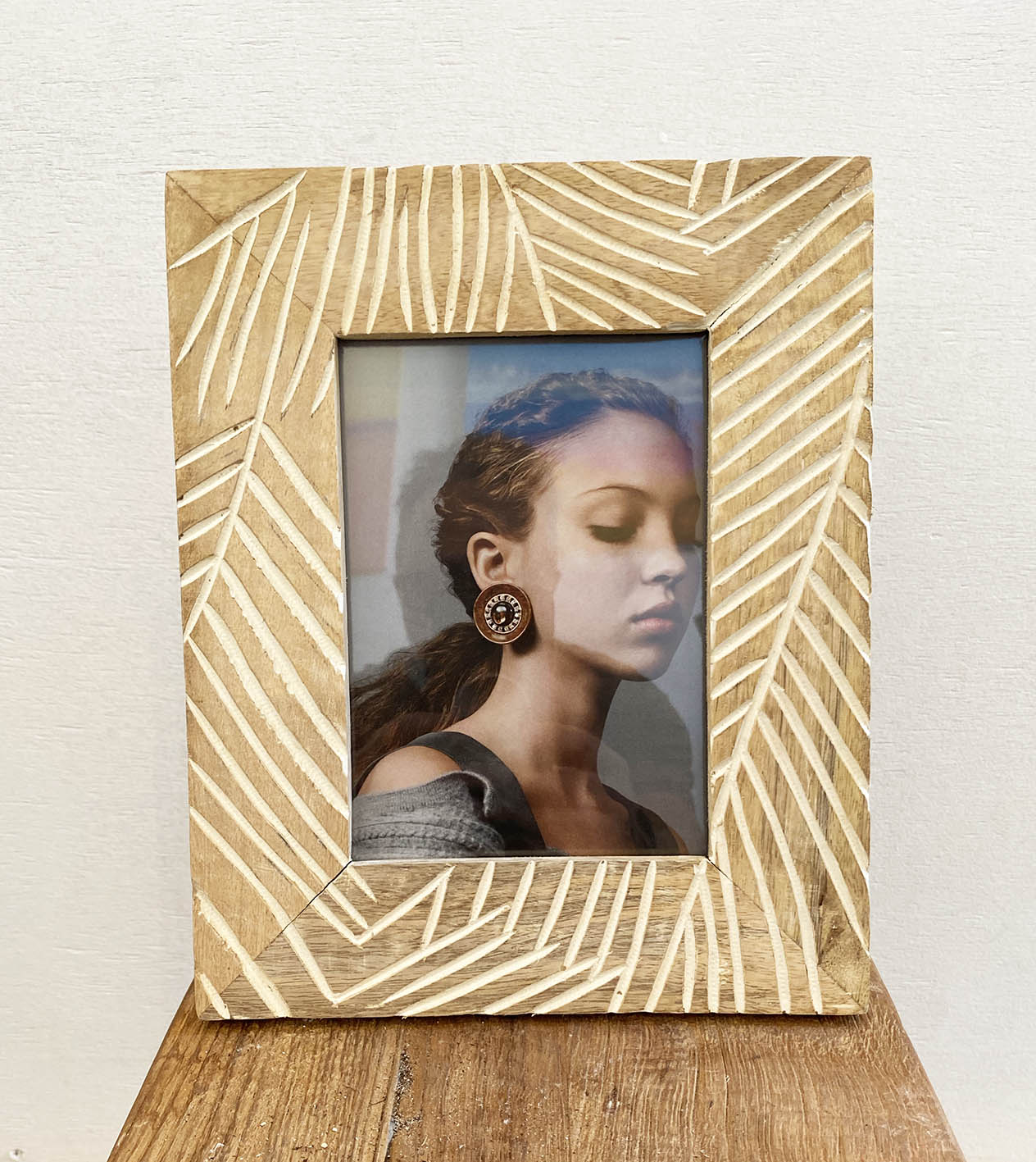 CARVED TIMBER PICTURE FRAME